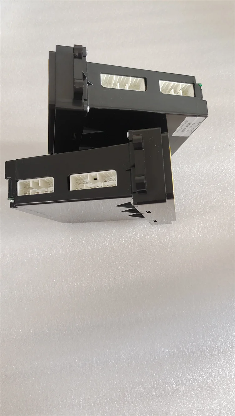 Hot Sale Excavator Spare Part Excavator Controller 11N6-90037 For EC210 EC240 EC360 Air Conditioner Controller Panel