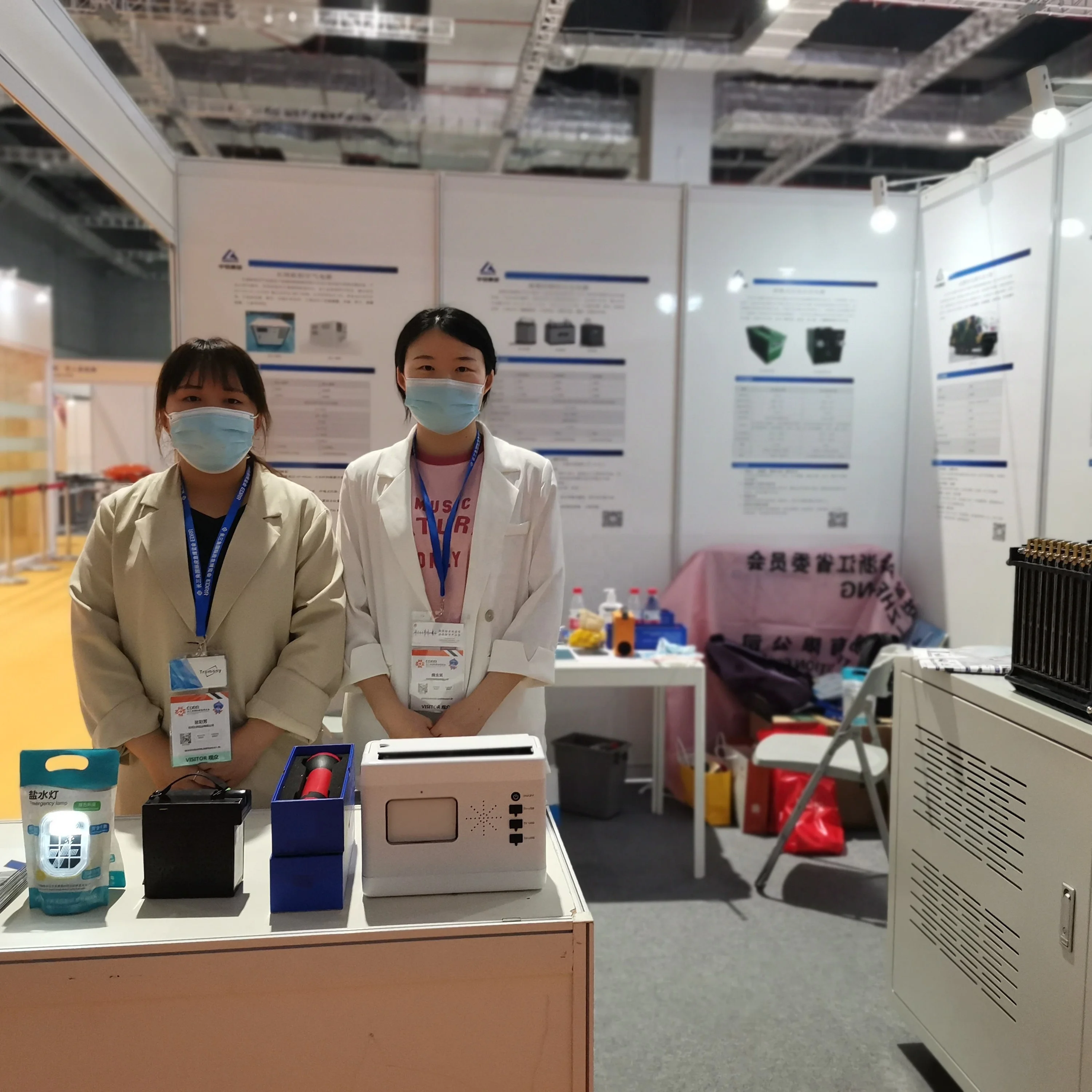 2 Or 10 Watts Camping Led Flood Light Fuel Cell Non Lithium Emergency Metal Fuel Battery