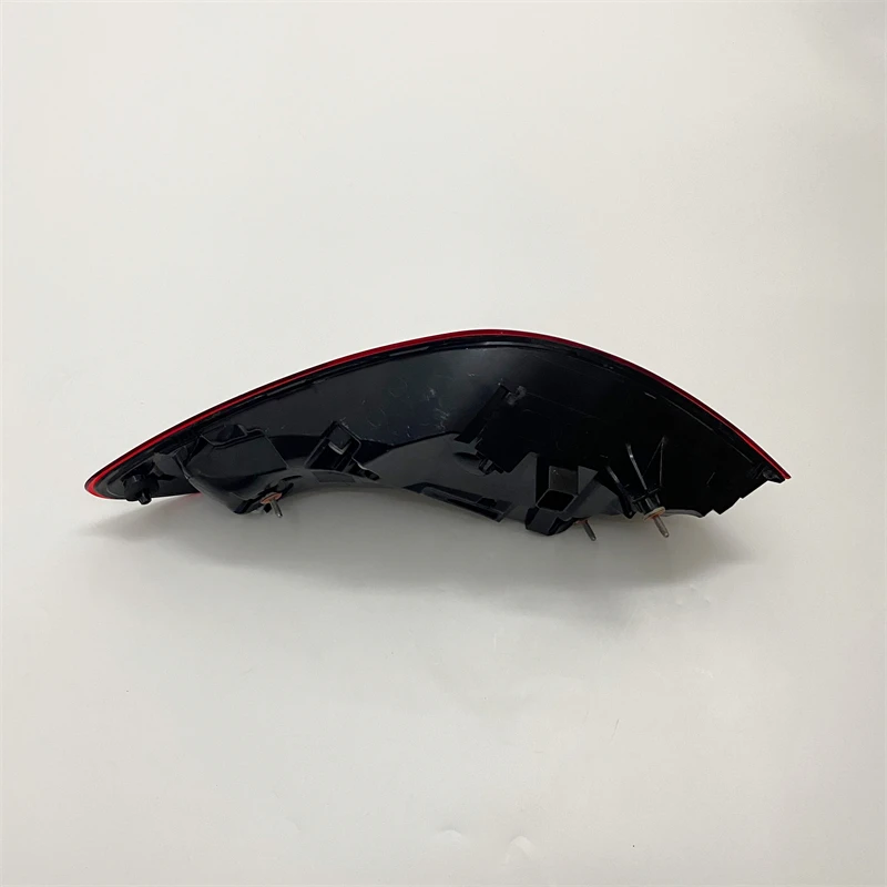 STZT 2069068601 Auto Parts LED Rear Light 2069061301 2069060101 For Mercedes Benz C-Class W206 C260