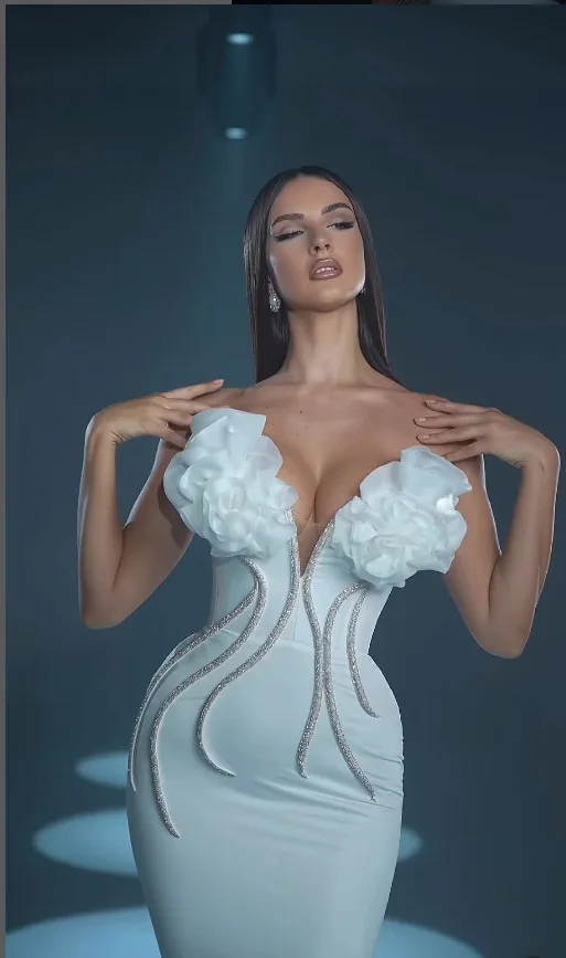 Новое модное вечернее праздничное платье из искусственного шелка