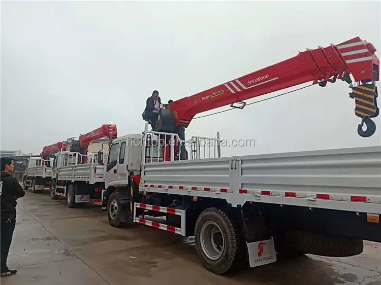 Cheap ISU-ZU 8/10 tons mini hydraulic truck mounted crane loader