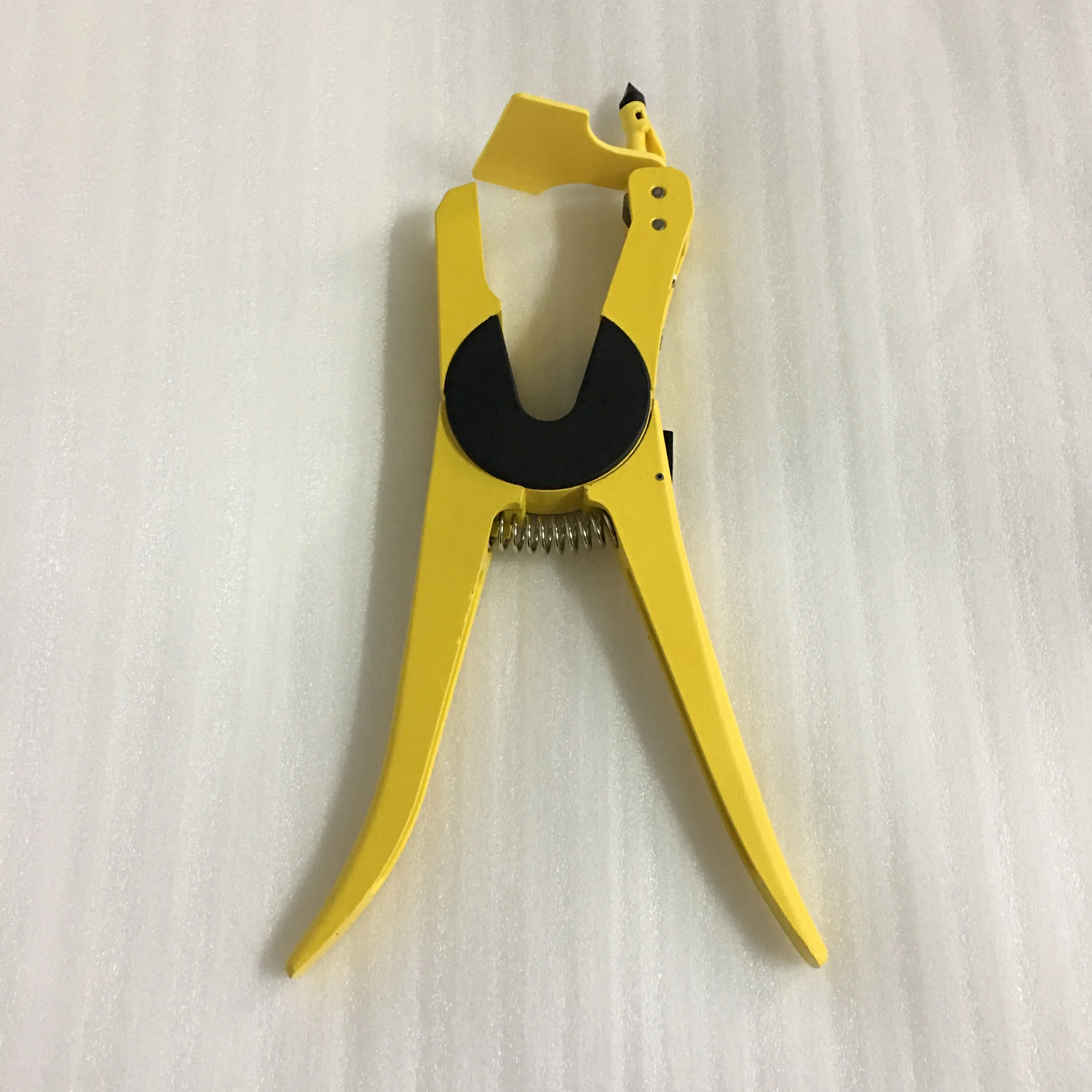 hot sales cheapest single ear tag Z tag Zee ear tag