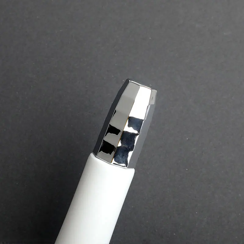 D19mm 8-20ml Plastic Tube Packaging With Zinc Alloy Massage Head Cap Soft Body and Eyel Cream Lotion Cosmetics for Lipgloss