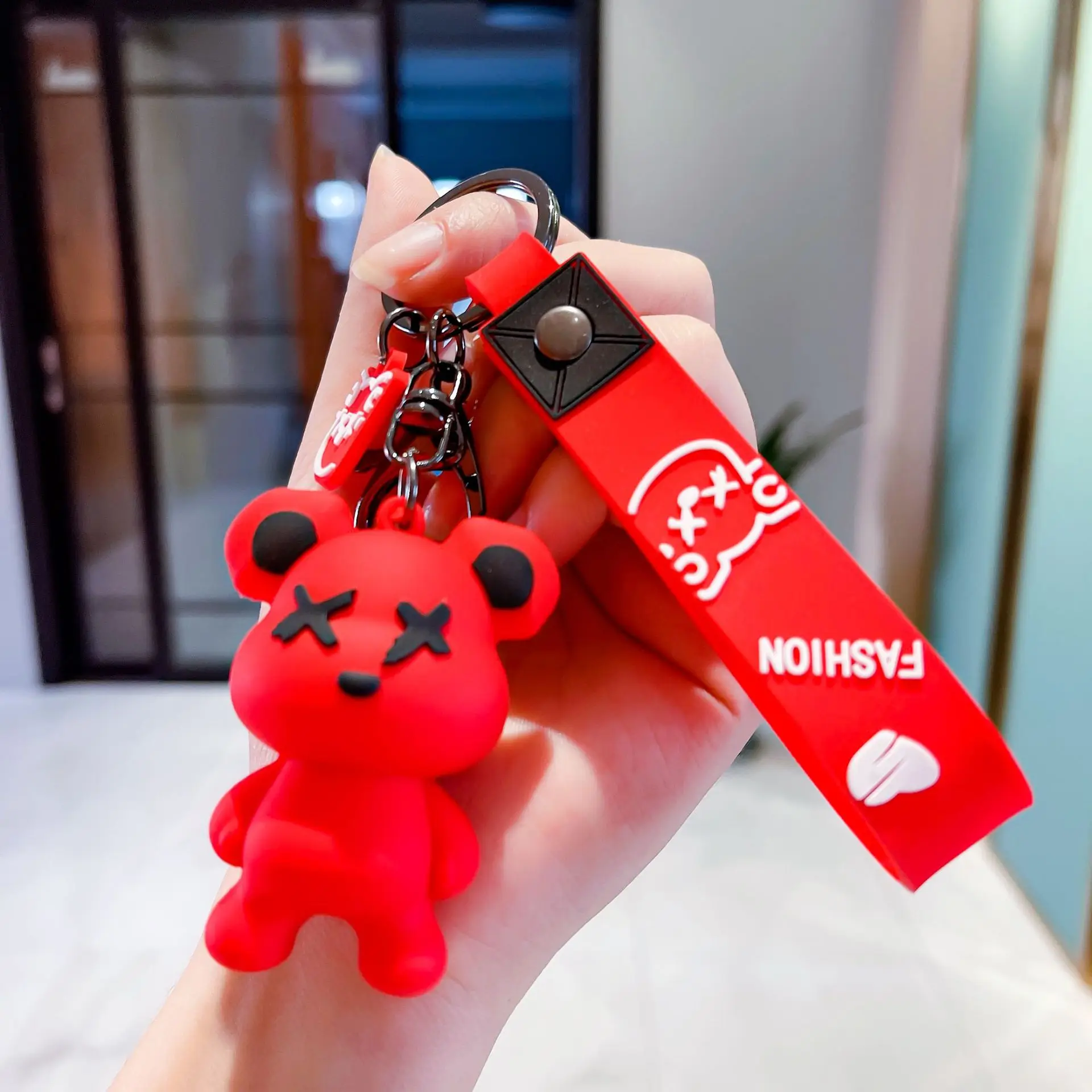 Amazon top seller animation surrounding wild Bear car pendant key chain popular Accessories Bear Keychain