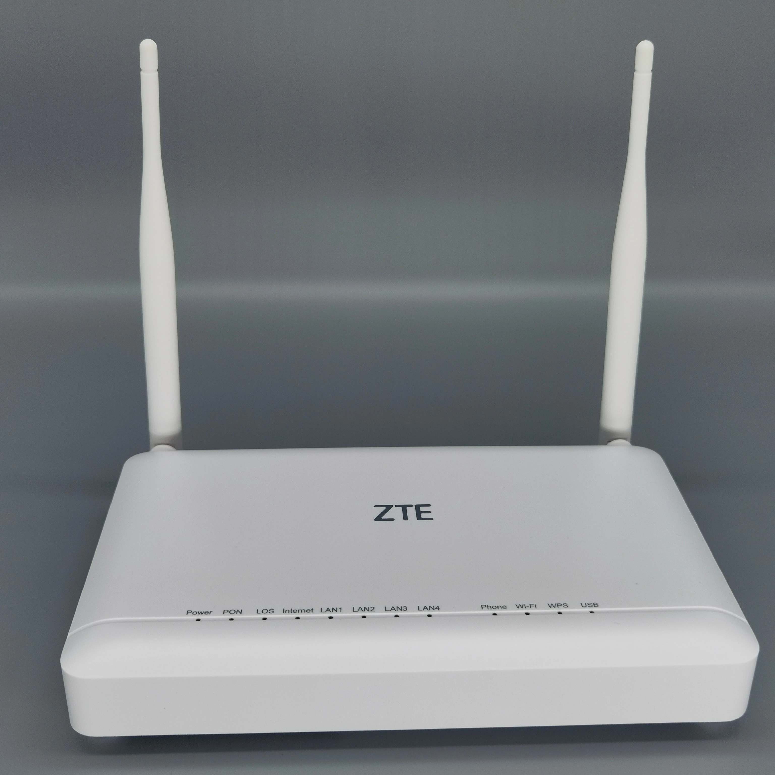 ZXHN F670L V9.0 4ge 1pots 1fxs 2.4g 5g dual band wifi GPON ONU for ZTE original new AC1200 gigabit F670L ONT