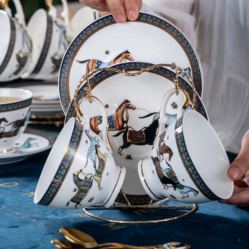 Bone China Coffee Cup Set Saucer Combination Luxury British Style Teatime Ceramic Flower Tea Cup Saucer For Hotel