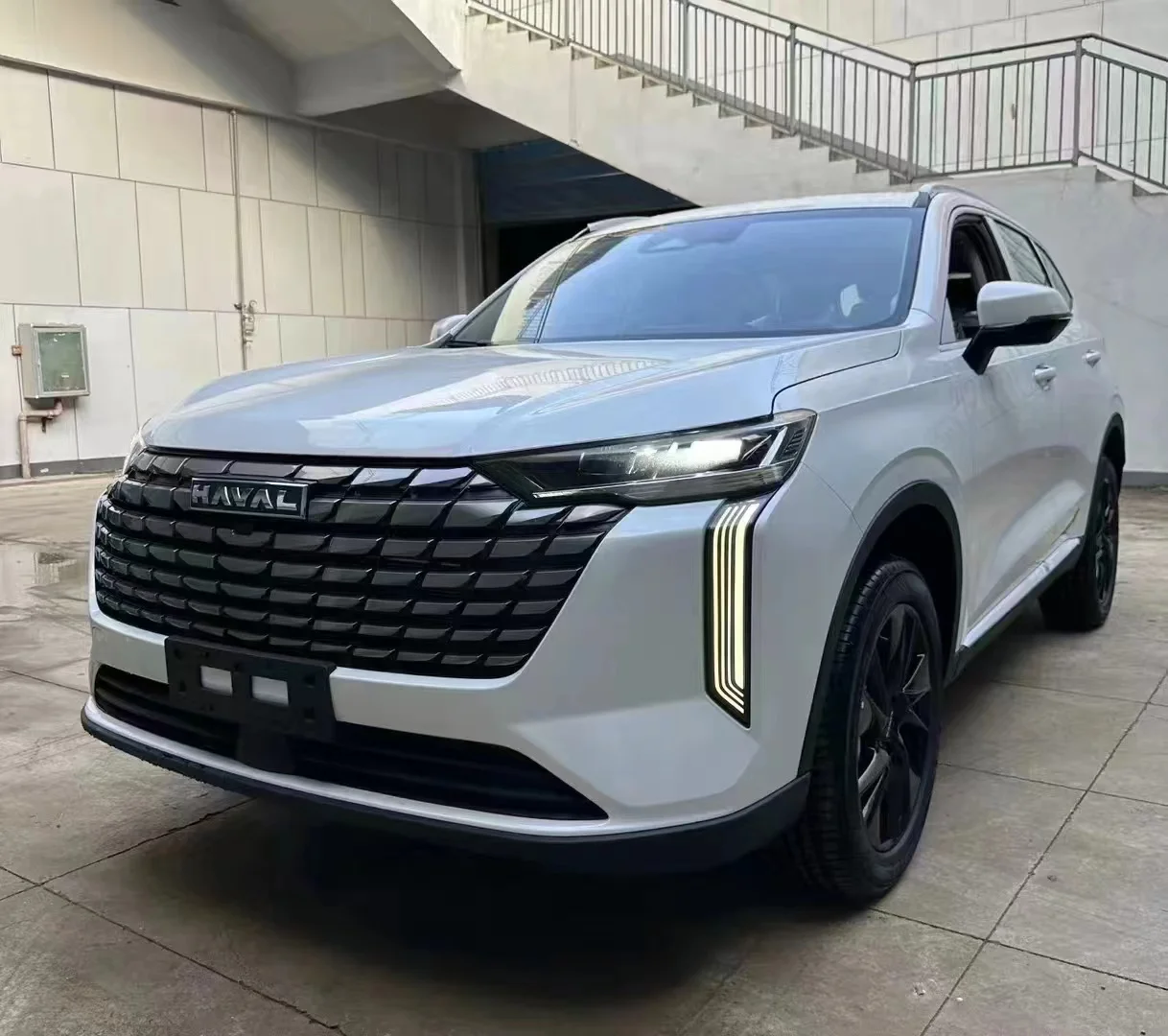 Роскошная серия небольших бензиновых автомобилей 2 0 t haval h6 4wd 5-дверный 5-местный внедорожник китайский производитель для продажи