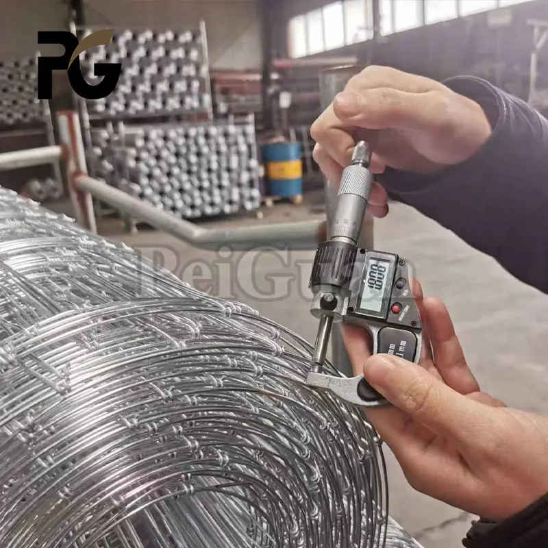 Высокая прочность на разрыв тяжелый цинковое покрытие Оцинкованная железная проволока поле ранчо ферма забор для продажи