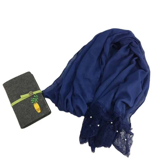 Custom fashion muslim pearl hijabs stole shawl arabic winter colour solid color cotton scarf lace hijab