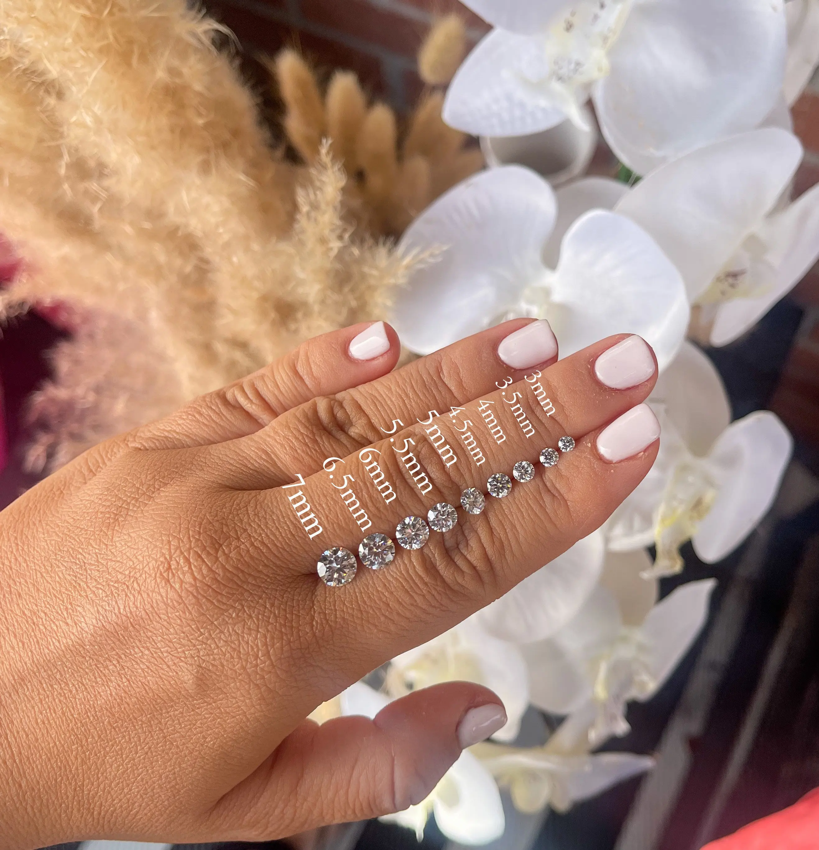 Wholesale 0.7-13mm Stones Diamond Round Brilliant Cut Loose Moissanite Diamonds VVS Moissanite Stones