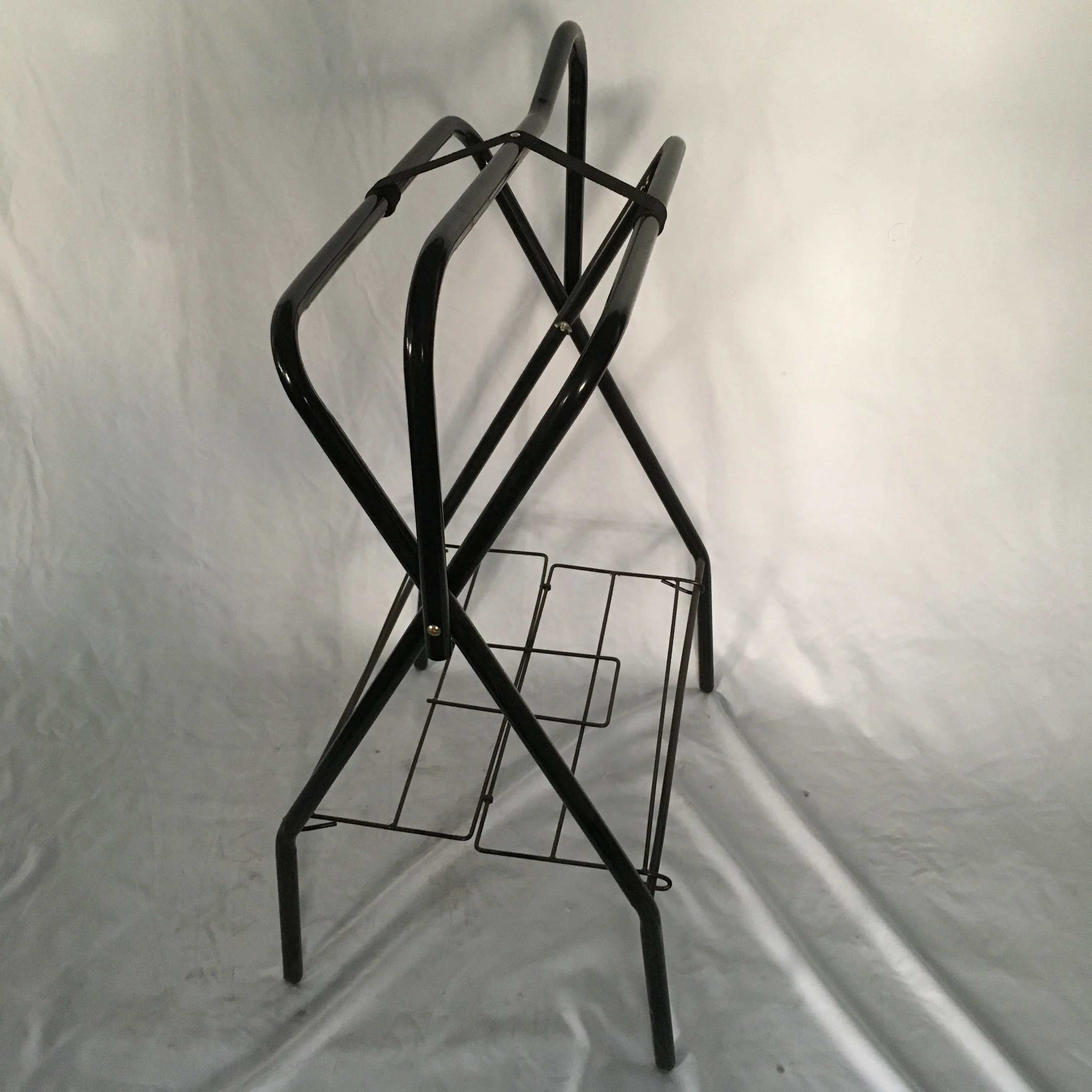 Folding flooring stand Saddle Rack western saddle horse equipment