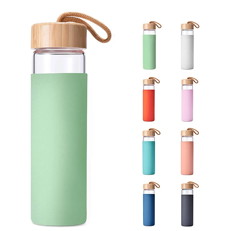 Best transparent keep cool glass water bottle custom borosilicate glass water bottle whit kids siliocne sleeve