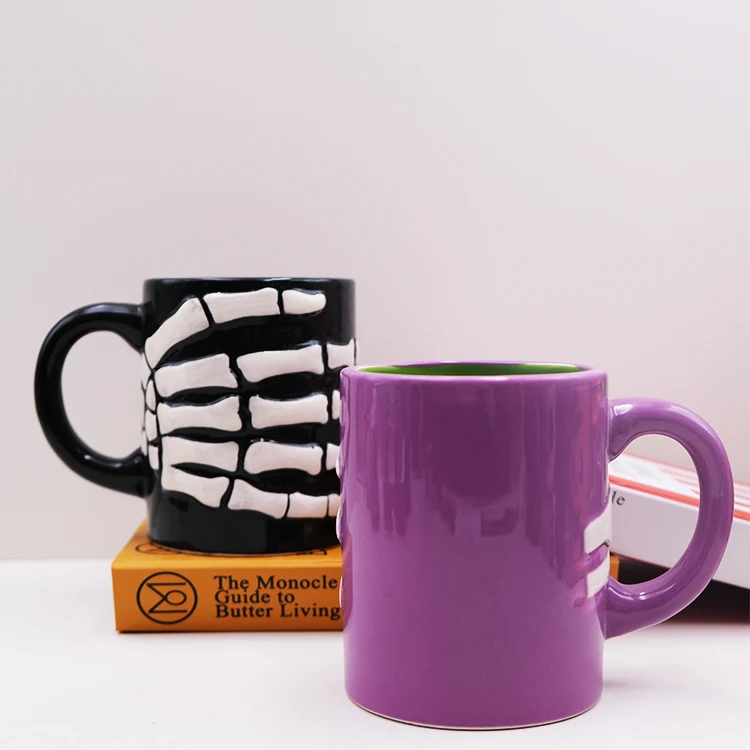 Custom Ceramic Hand-painted Halloween Coffee Mug Creative 3D Embossed Skeleton hand Mugs for Halloween