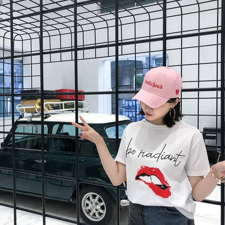 Wholesale Korean style joker 6 panel embroidered love baseball cap summer such soft top duck tongue curved brim