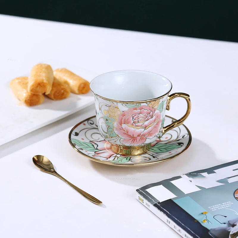 Custom Gift Box European Vintage Luxury Floral Porcelain Ceramic Coffee Tea Cup Set with Saucers Gold Spoon