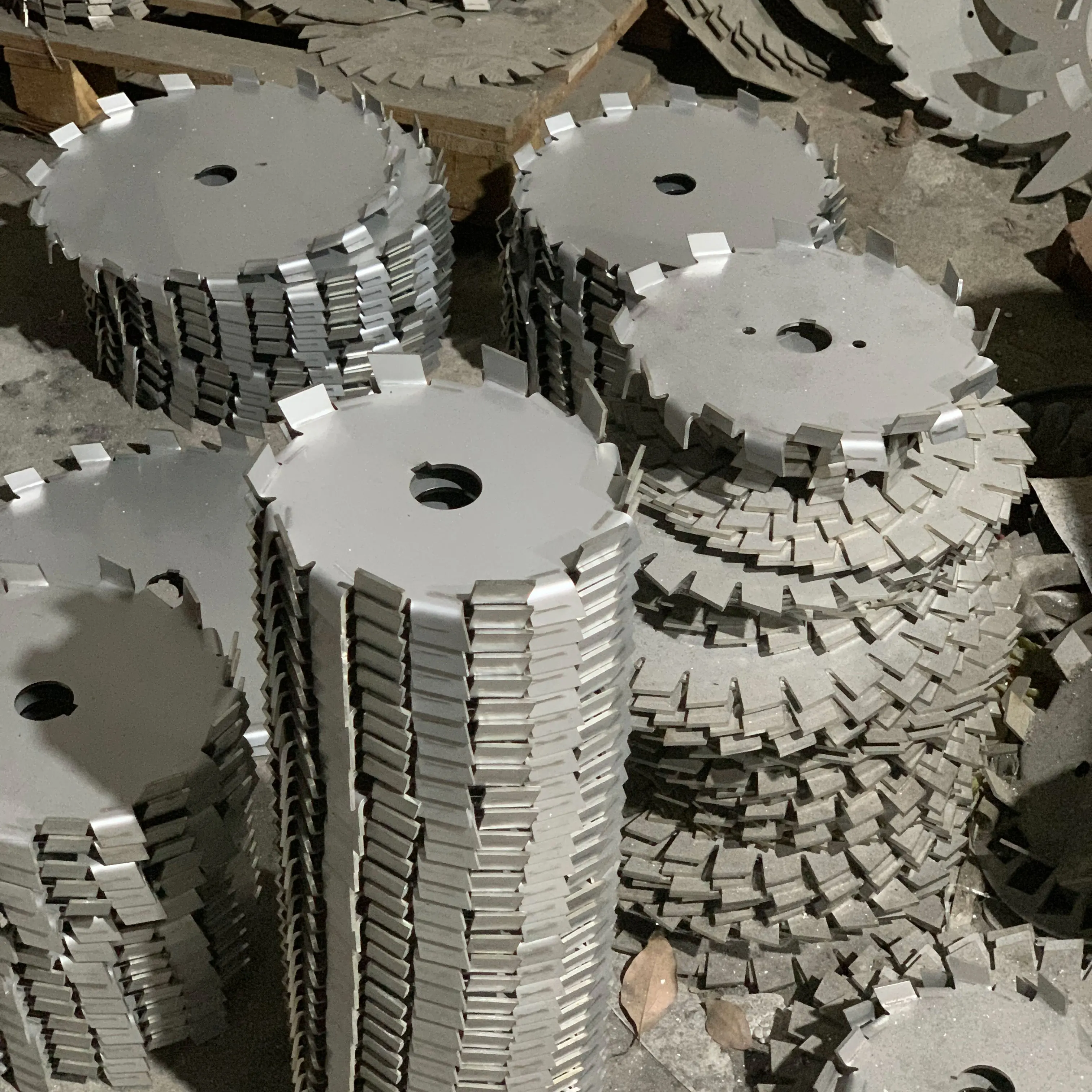 Stainless steel dispersing disc high-speed stirring impeller disperser accessories disc dispersing blades