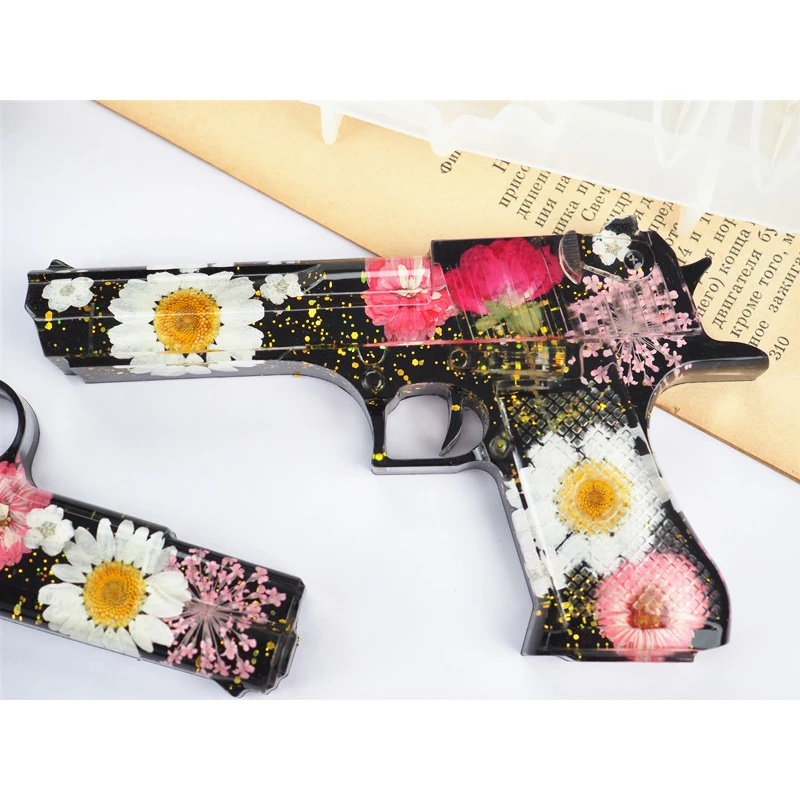 Europe Diy Easy to Clean Epoxy Resin Crystal Epoxy Gun Shape Model Silicone Mirror Mold Smooth Glass Resin Molds
