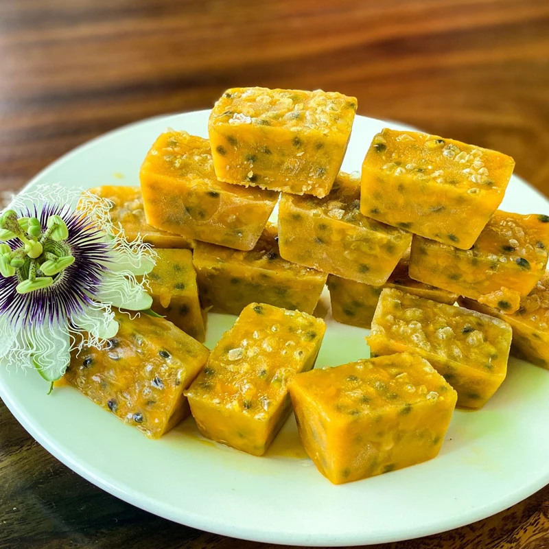 Factory Direct Supply Original Fresh 100% Natural Frozen Passion Fruit Pulp Puree Passion Fruit milk tea bubble tea ingredients