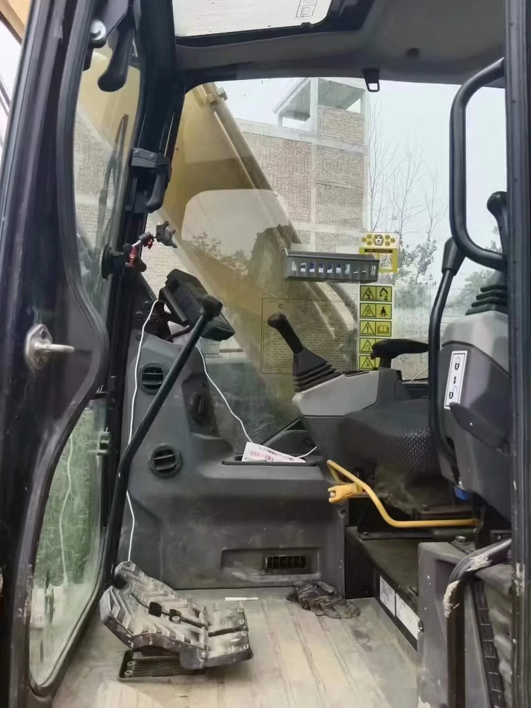 Used CAT 310 Excavator 10 ton Crawler Digger Caterpillar 310 310gc 310E Excavator in Stock for Sale
