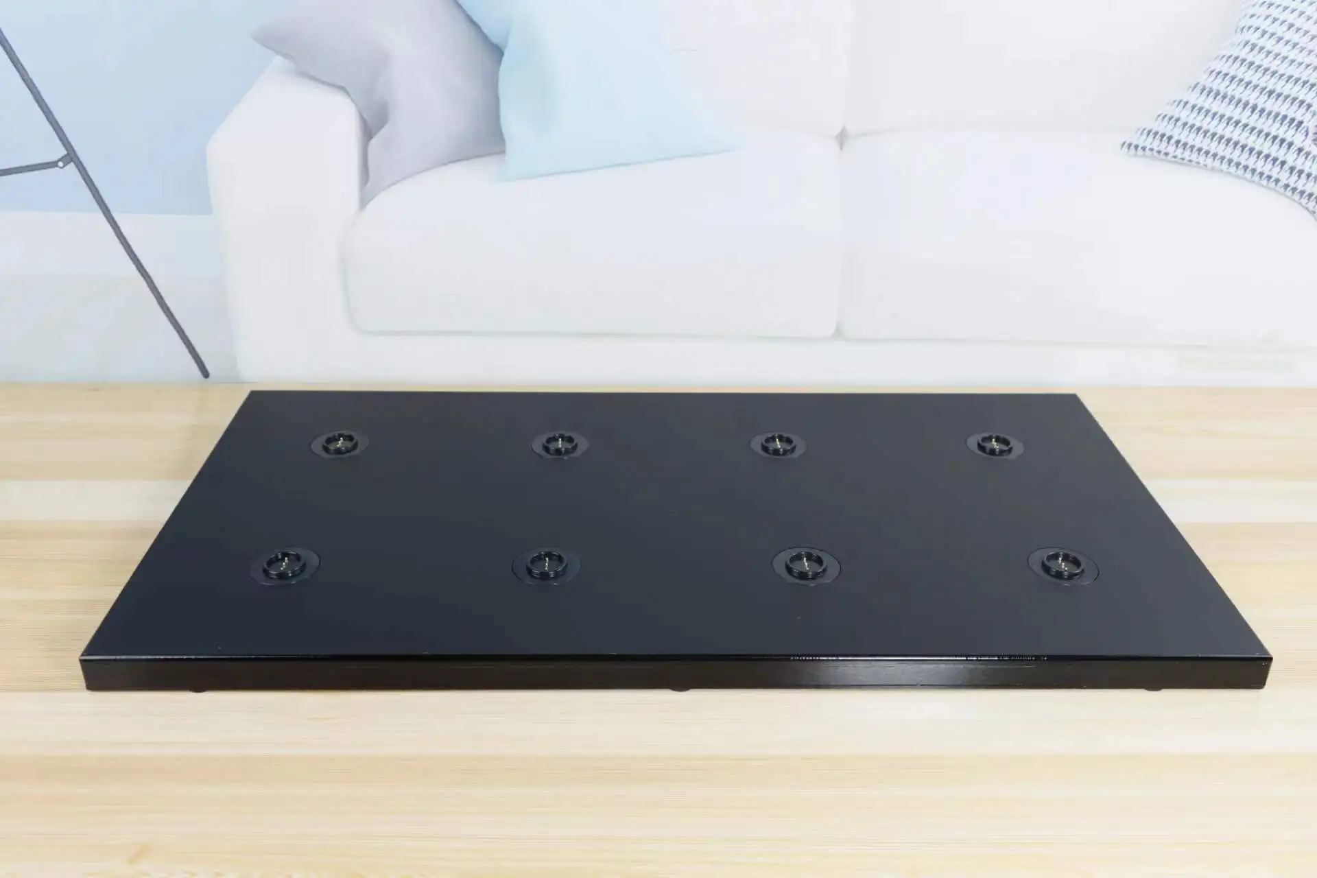 Table lamp, lamp body separation, wireless charging base, rotating 3pin wireless charging connector, magnetic connector