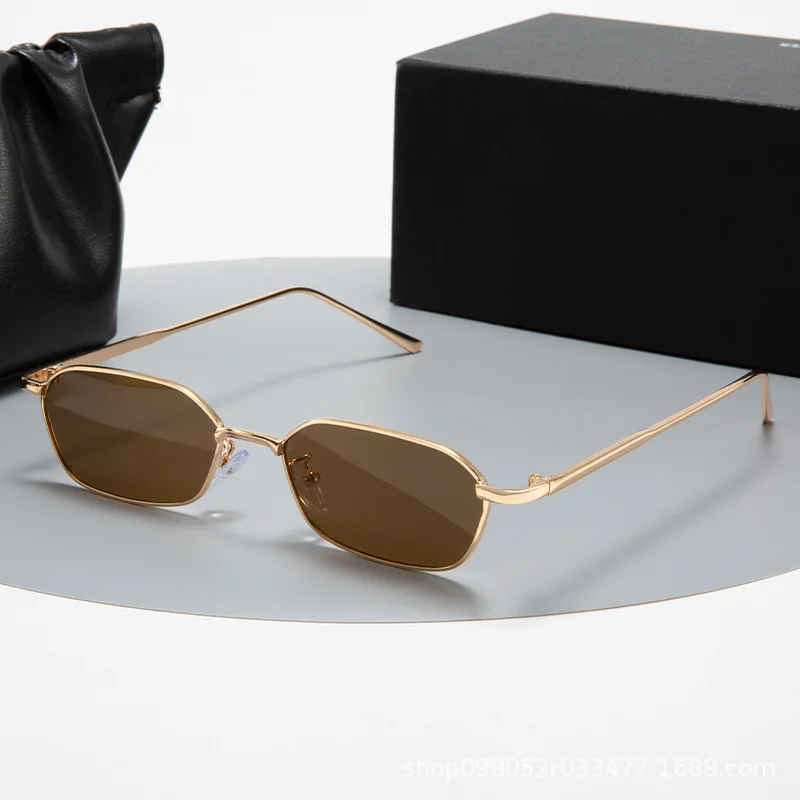 Новинка 2022 солнцезащитные очки с маленькой квадратной оправой женские розовые мужские черные на заказ красные белые оранжевые OEM логотип стильный цвет времени