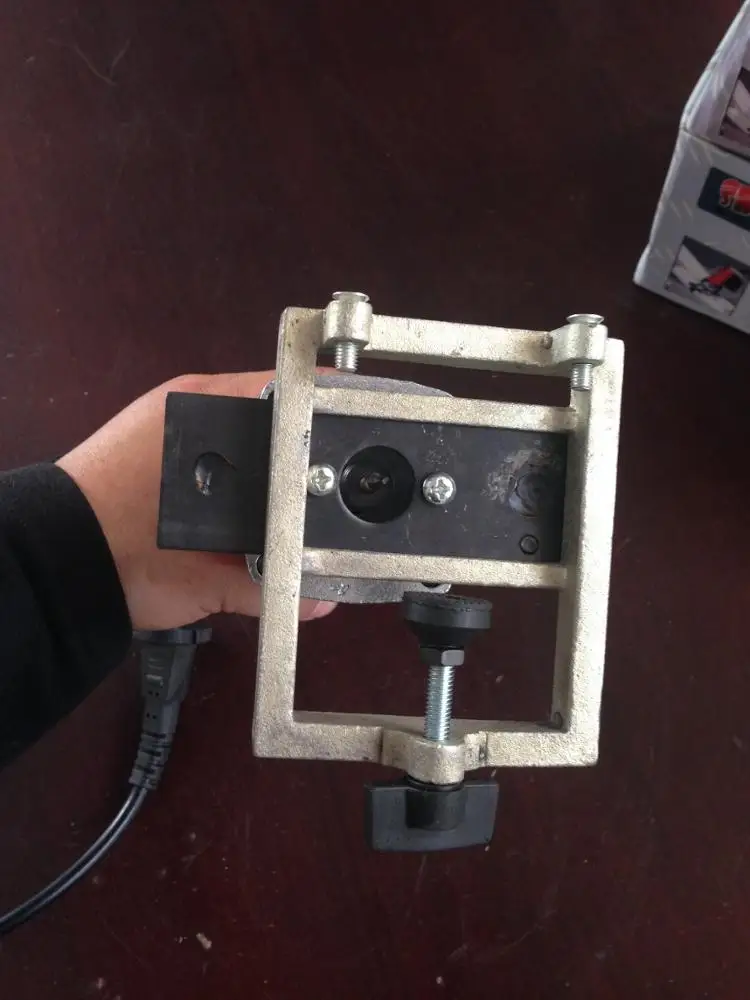 Portable upvc window door portable water slot milling machine price