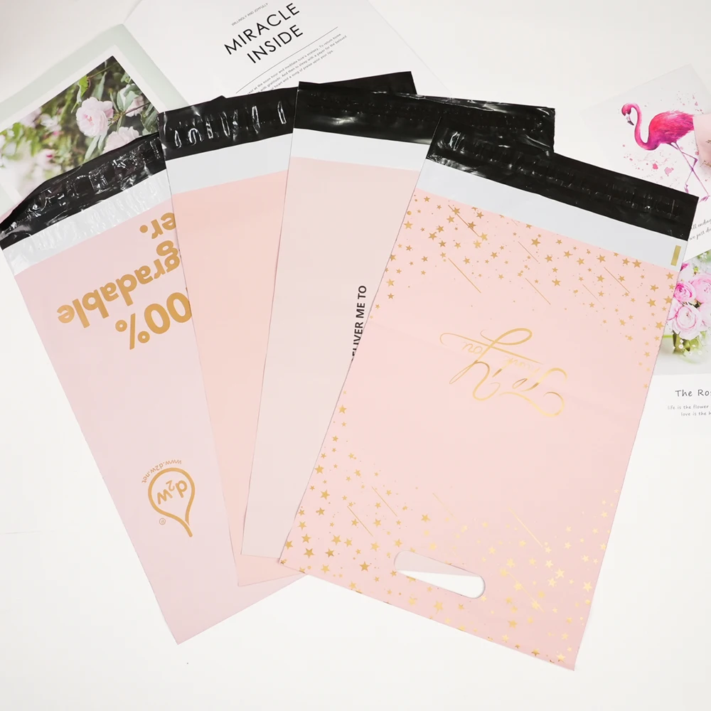 2024 custom brand logo Ploy bag black pink courier bag size 25.5*33+4cm  with handle for clothing