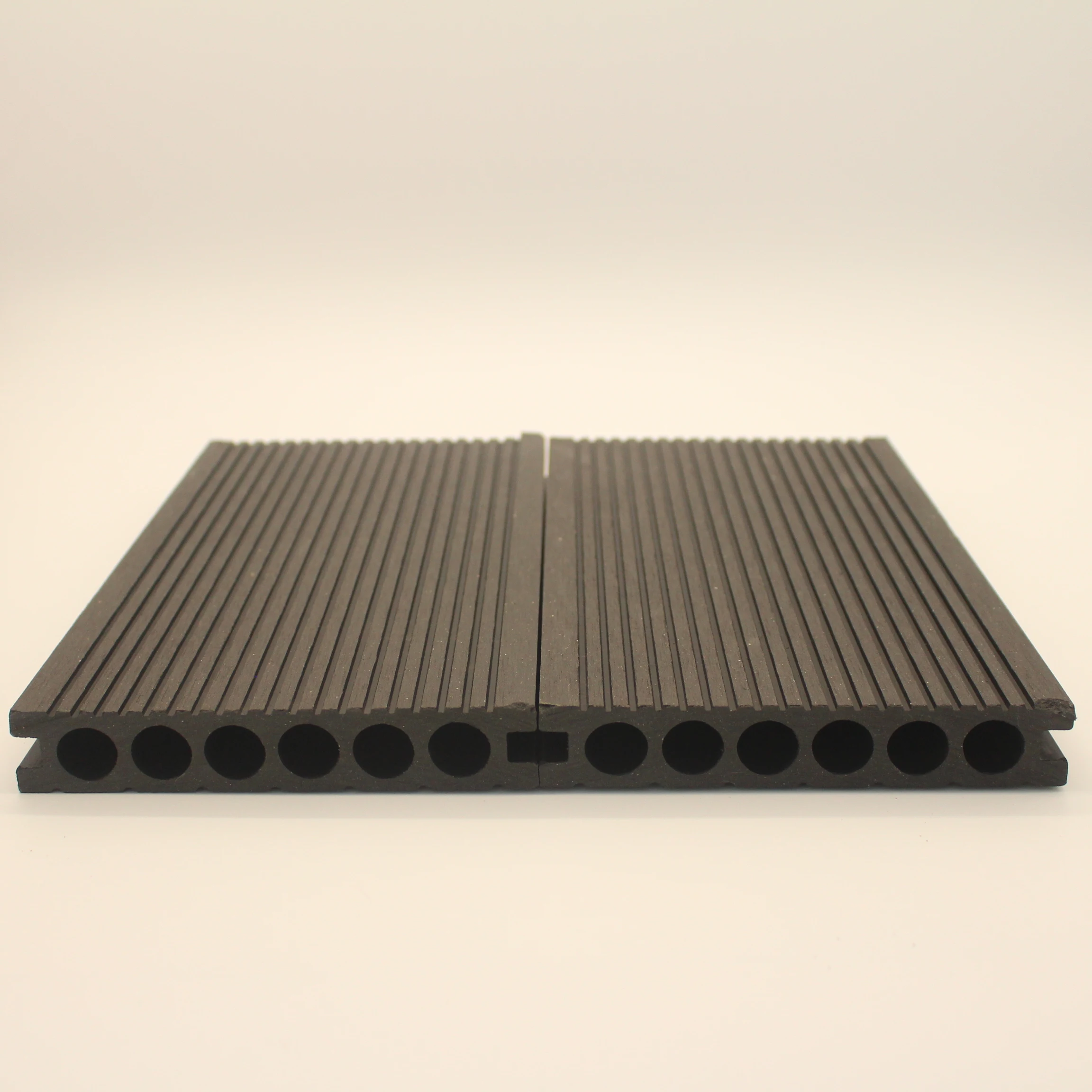 Waterproof Outdoor Wood Base Composite Boards Garden Floor Landscaping Decking