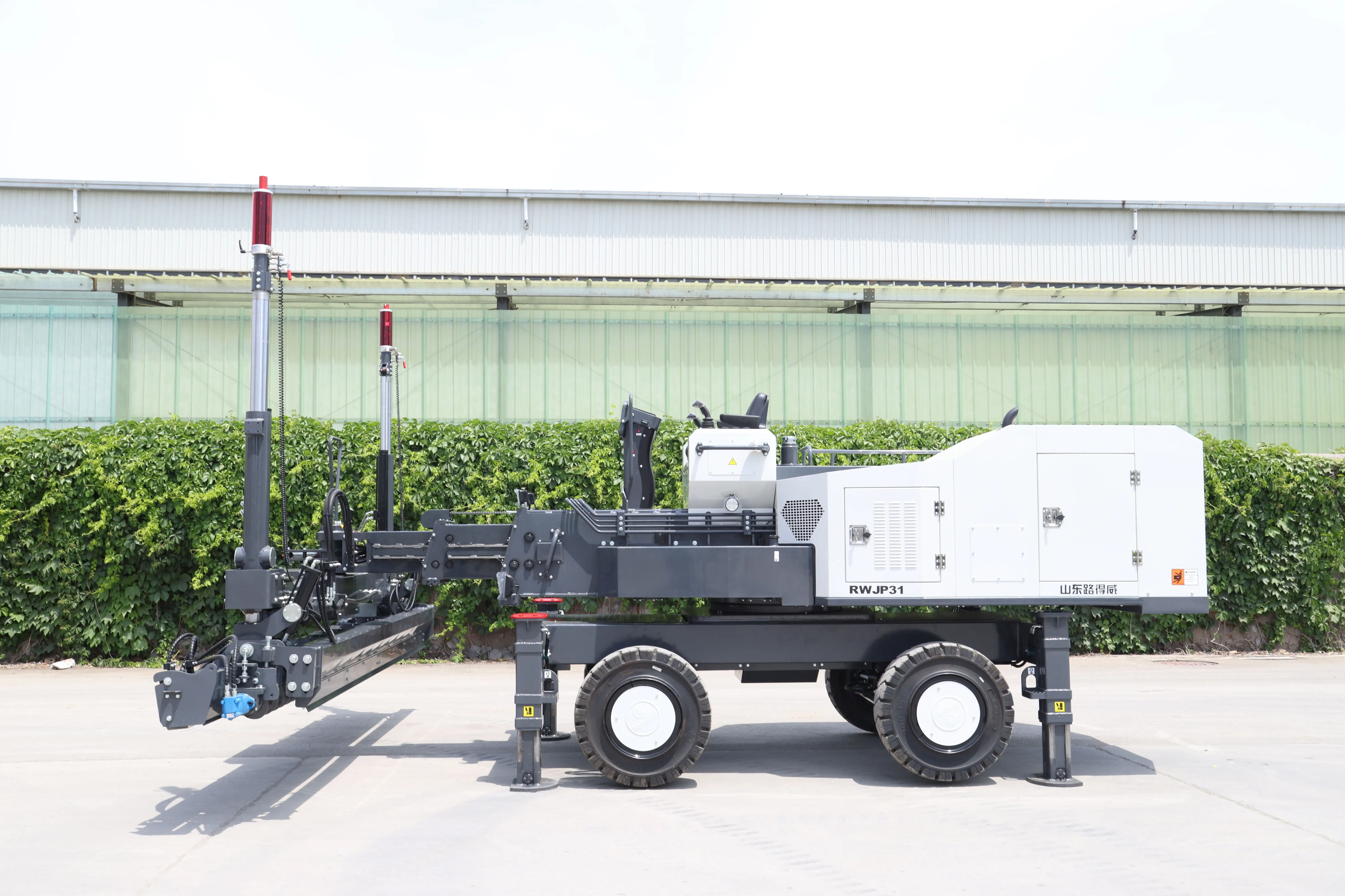 Automatic Laser Concrete Leveling Machine Boom Type Concrete Laser Screed Concrete Leveling Machine