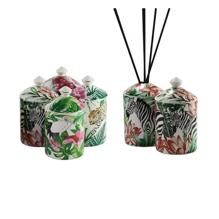 Premium Scented Candle Soy Candle Luxurious Vanilla Aromatherapy Ceramic Jar Strong Scented Candles Gift Boxed Perfect for Gift