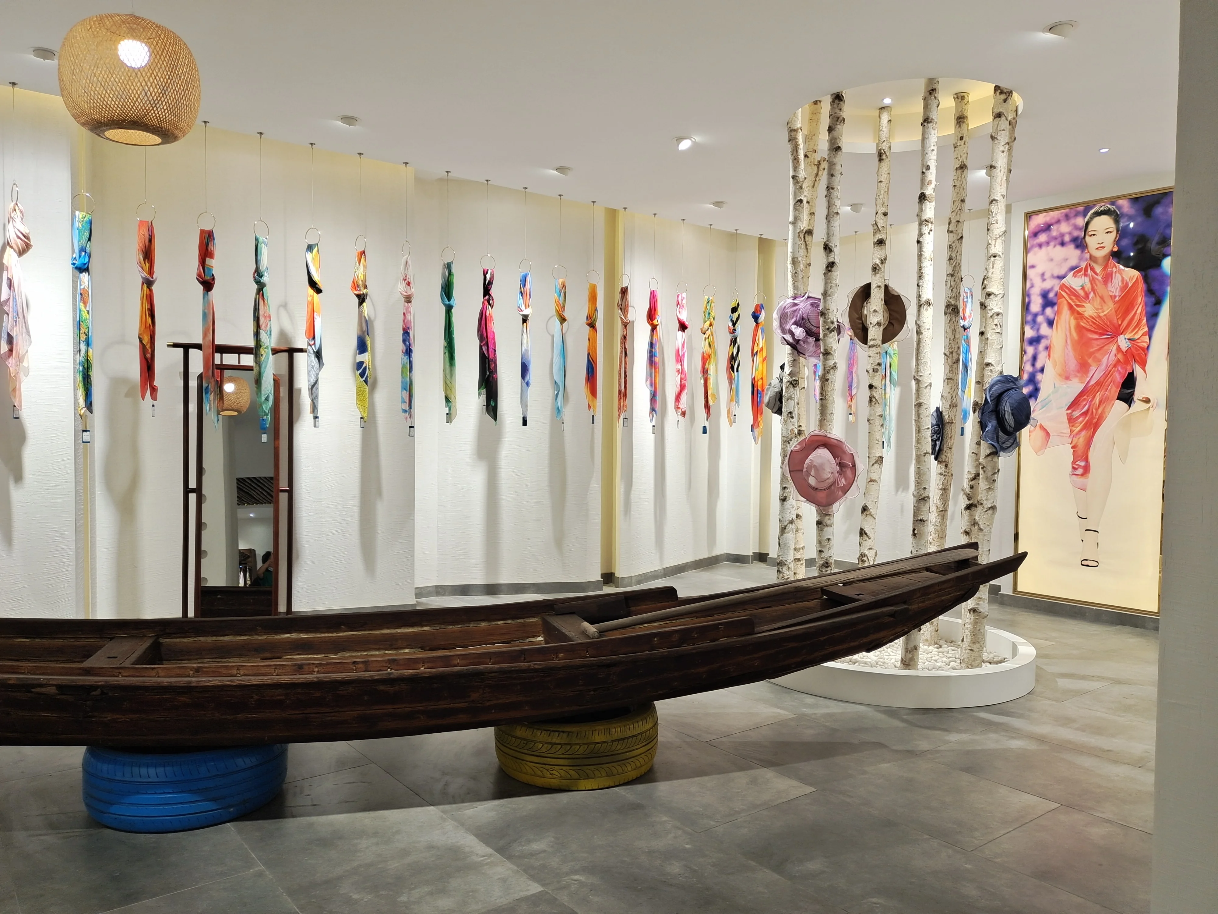 Fashion Foulard Custom Digital Printing Square Silk Scarves 100% Chinese Silk Scarf