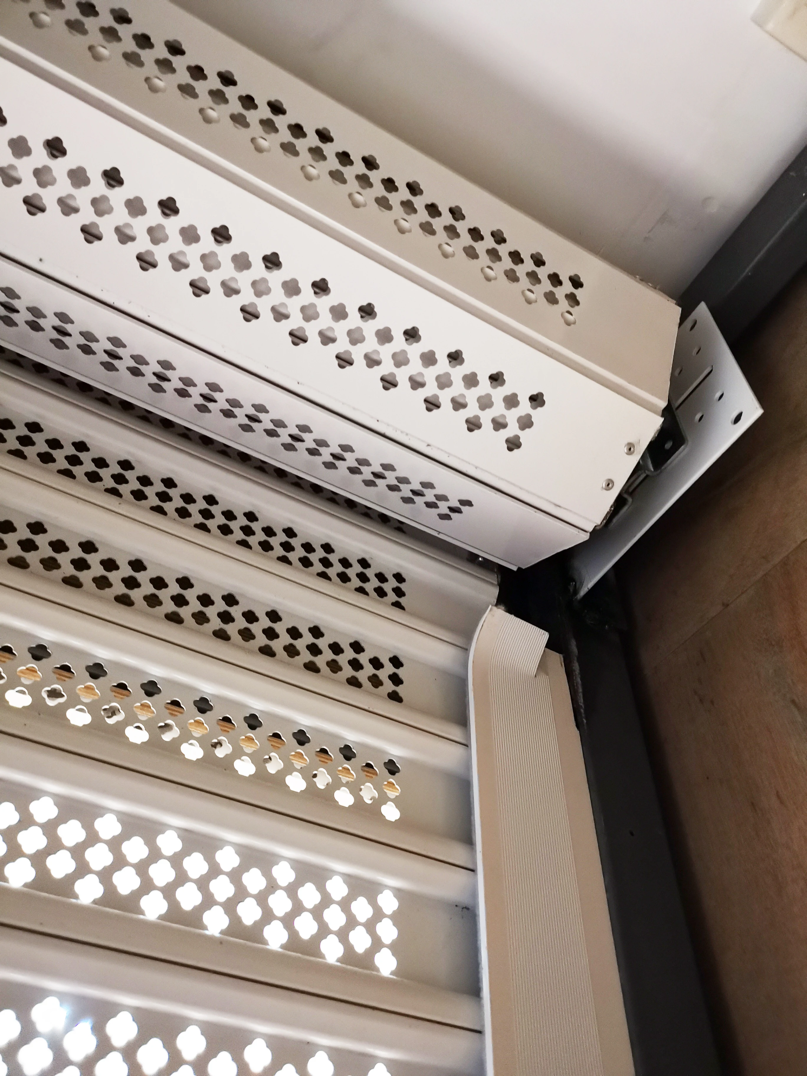 High Speed Fireproof Vertical  Hollow Remote Control Electric Aluminum Alloy Rolling Shutter Doors