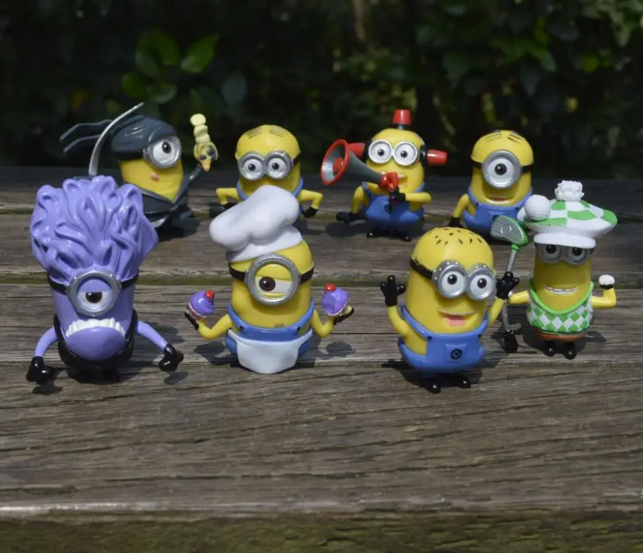 XUX Cartoon Yellow mini  Action Figures Toy Kids Gift Animation Derivatives Room Decoration Toys Wholesale