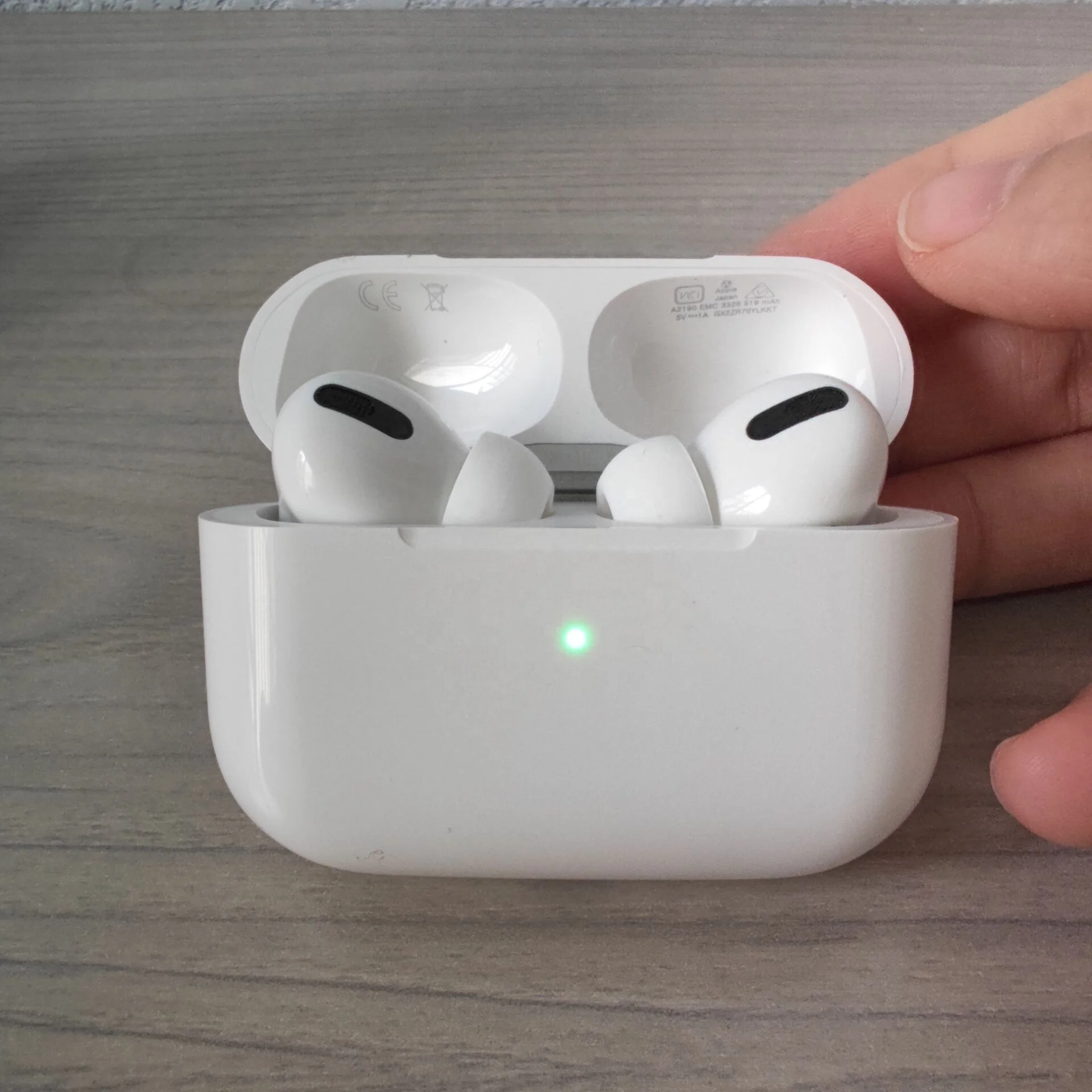 
Toppest Quality Real ANC 1:1 Apple Airpods Pro 3 Noise Cancel TWS Earbuds Air Pro 3 Air 2 Wireless Earbuds Earphone For Iphone 