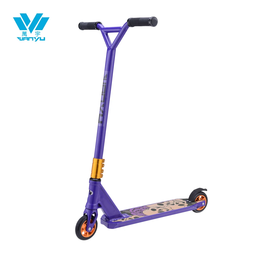 Широкополосный трюковый скутер