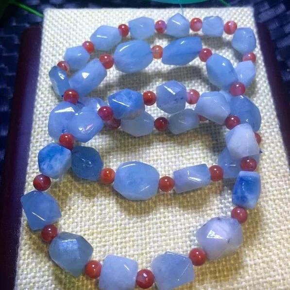 Бисероплетение художественное ремесло аквамариновая огранка граненый натуральный драгоценный камень свободный браслет