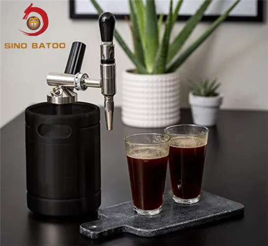 Brewer in action brewing commerical fresh skinny 64oz hand-brewed travel kegerator nitro cold coffee maker with tap system