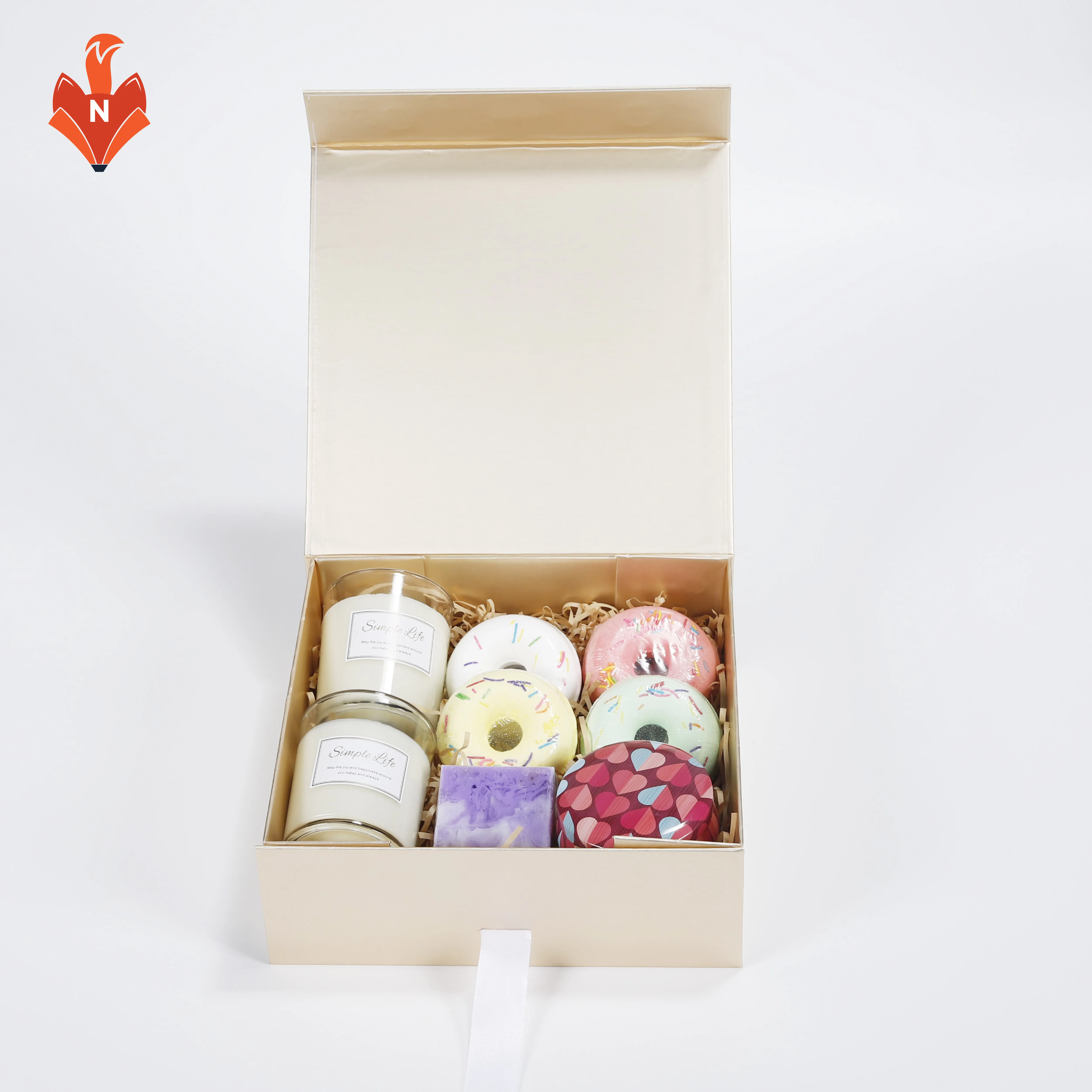 A013A marketing gift items promotion bath bomb and scented candles christmas gift set with gift box packaging
