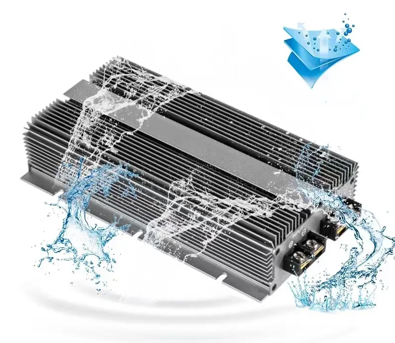 High quality 12V SOLAR DC TO DC charger B2B battery to battery lead acid Lithium battery charger with LCD Display