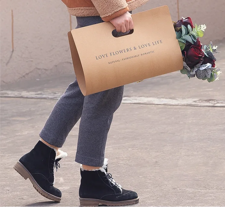Custom Logo Eco-friend Bouquet Packaging Carry Bags Decorative Fresh florist box kraft paper wrap Bouquet Flower Packaging Bag