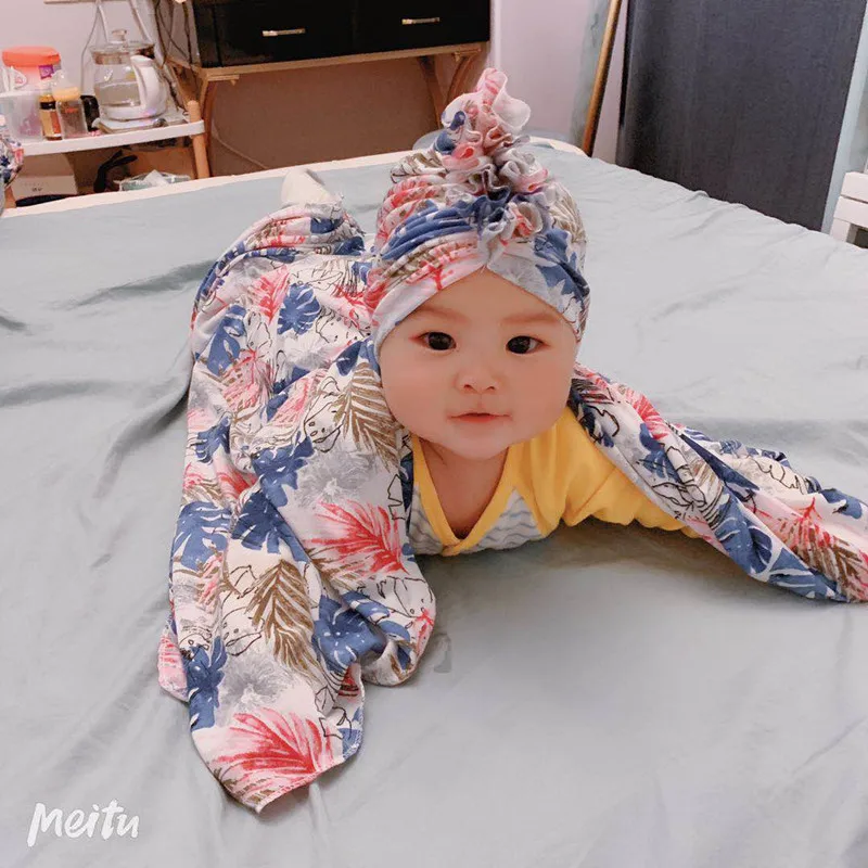 Newborn Baby Cocoon Swaddle Wrap with Beanie Hat Set Floral Receiving Blanket for Girls and Boys M3154