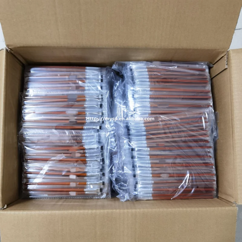 Very Sharp and Thin Hair for Sharp Lines Tinting Concealing Super Thin Flat Angle Round Eyebrow Eyeliner Concealer Brush