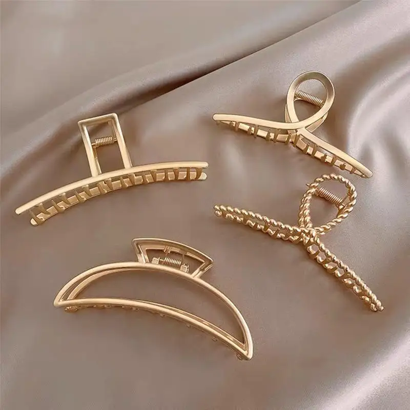2023 TOP SALE  metal hairpin for women wholesale hair claw clips Creative hollow metal hair clip for women