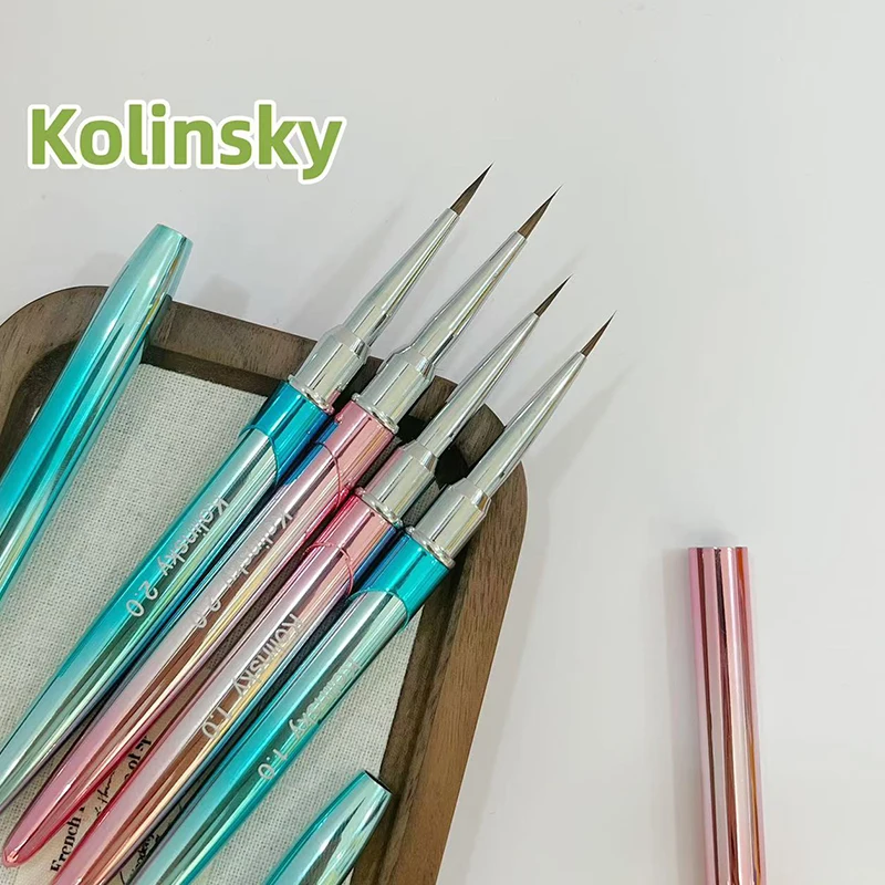 Кисть для ногтей