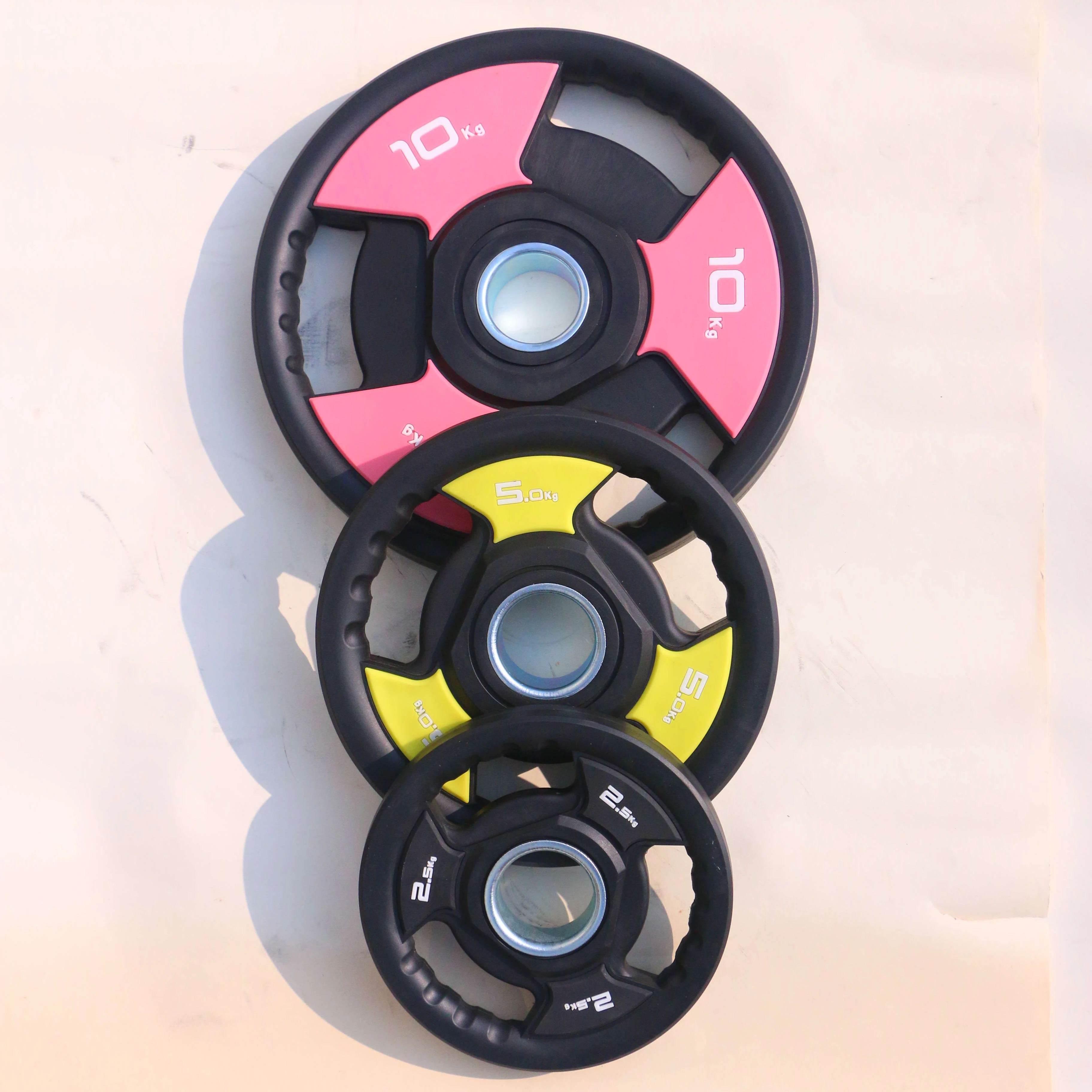 Factory Wholesale Custom Logo Black Hand-held Fitness Rubber PVC PU Coated Weight Plate for Strength Training