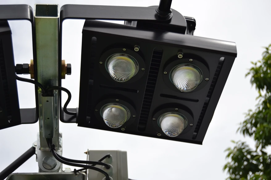 Yangdong/Kubota/Perkins diesel powered light tower mobile lighting tower 10kva 9m 8m 7m portable led diesel light tower