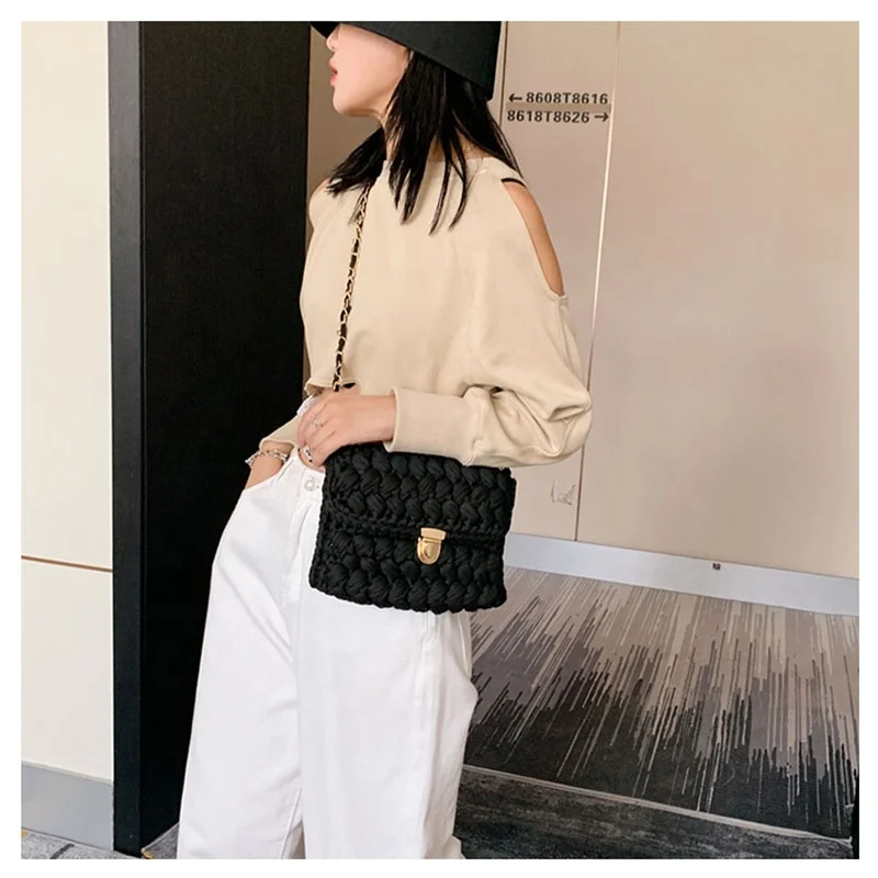 Женская трикотажная сумка