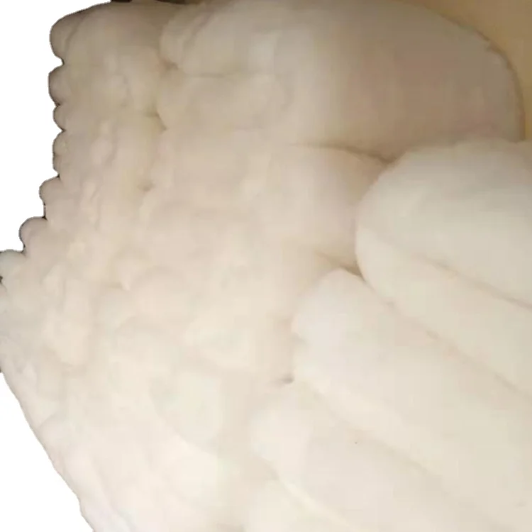 A fine, inexpensive white cashmere