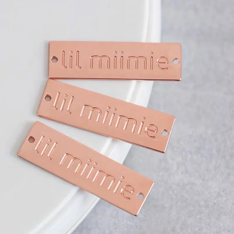 Wholesale Custom Garment Bag Accessories Plate Oem Gold Metal Brand Logo Clothing Label Name Tag