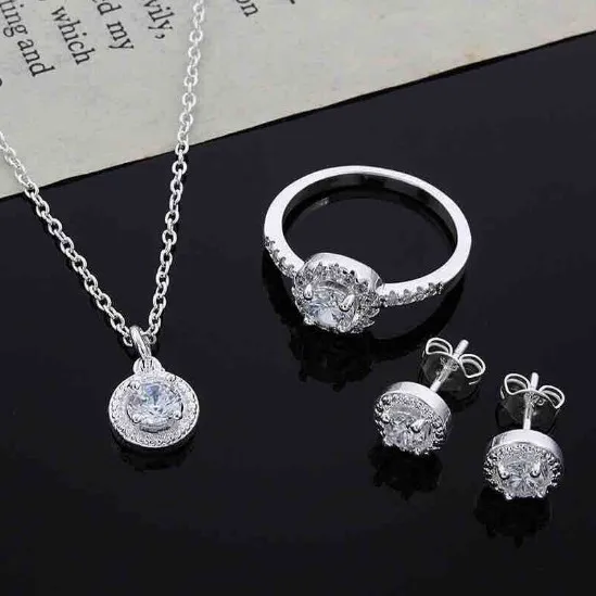  Комплект из колье и серёг серебра 925